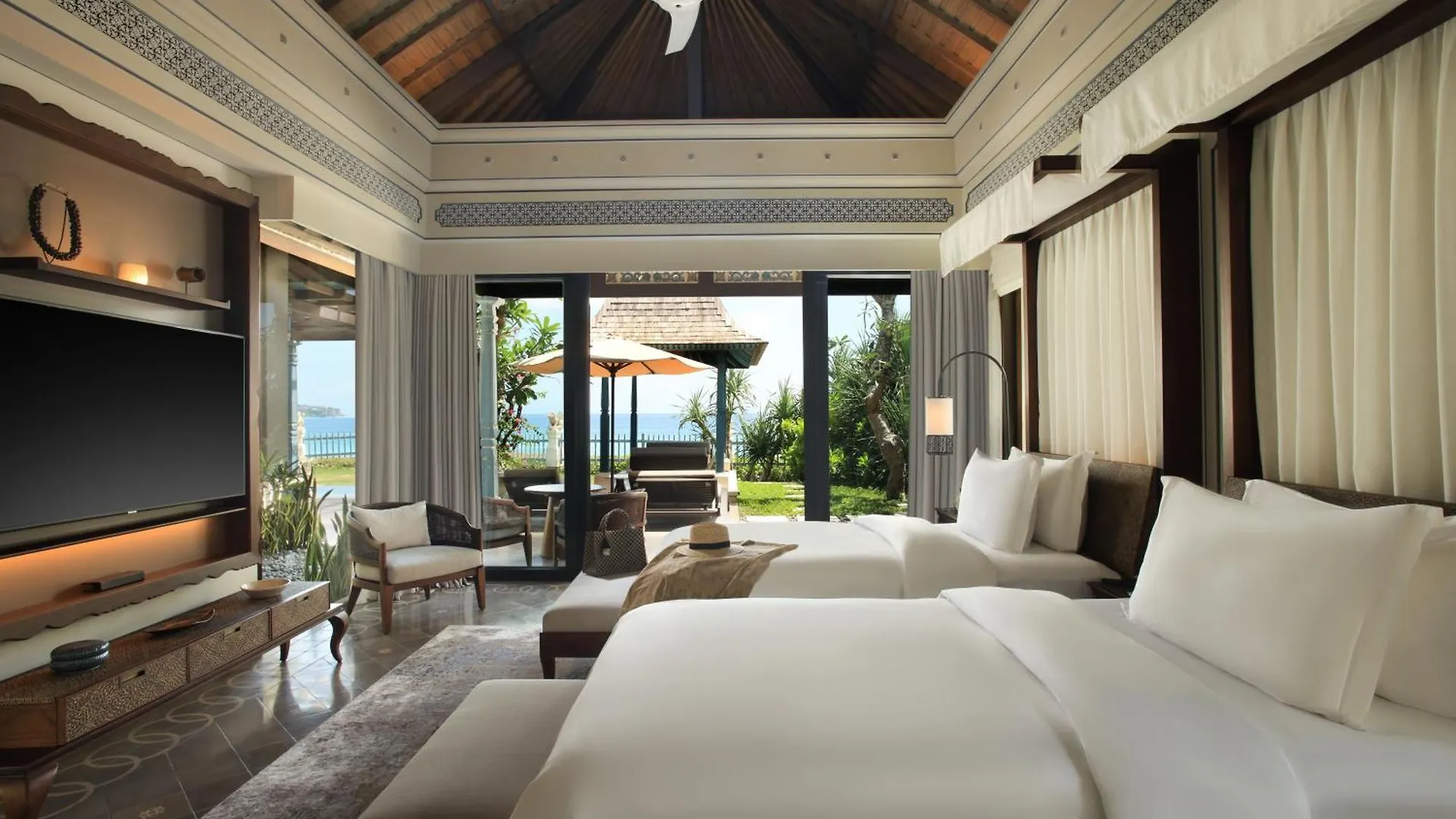 Jumeirah Bali Uluwatu 5*,  Indonesia